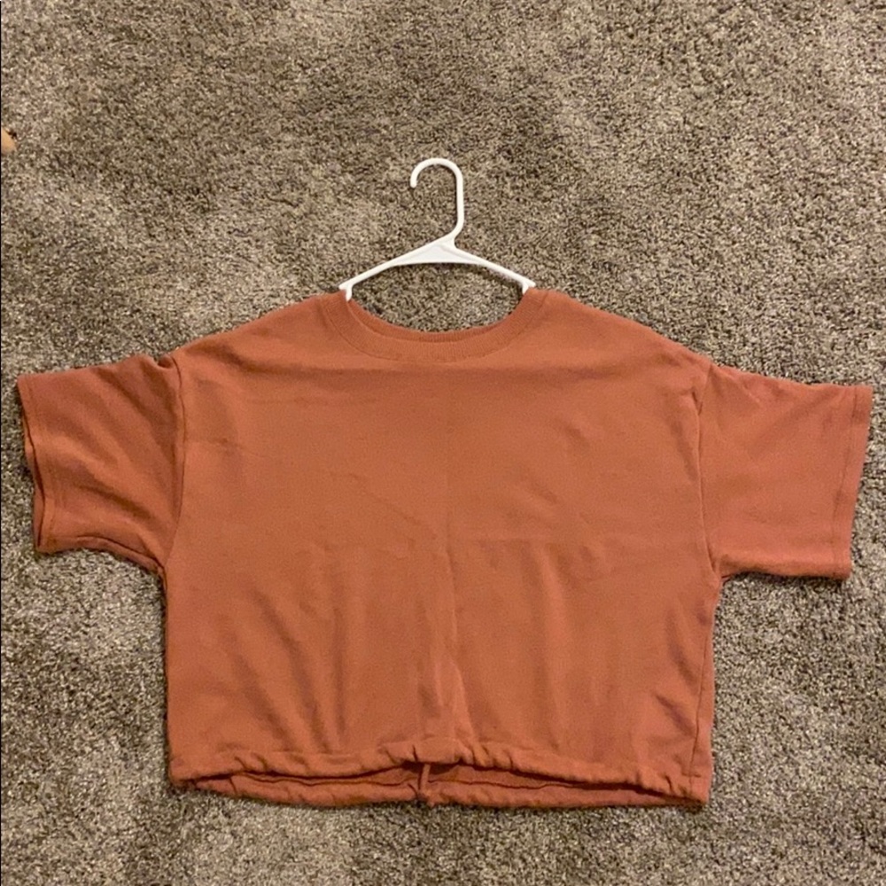 American Eagle crop tie shirt